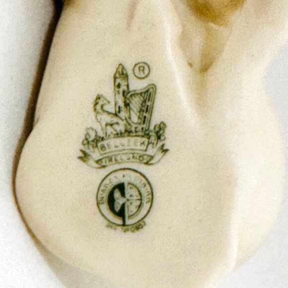 Vintage Belleek Ireland Porcelain Pig 6th Mark/3rd Green - Picture 7 of 7